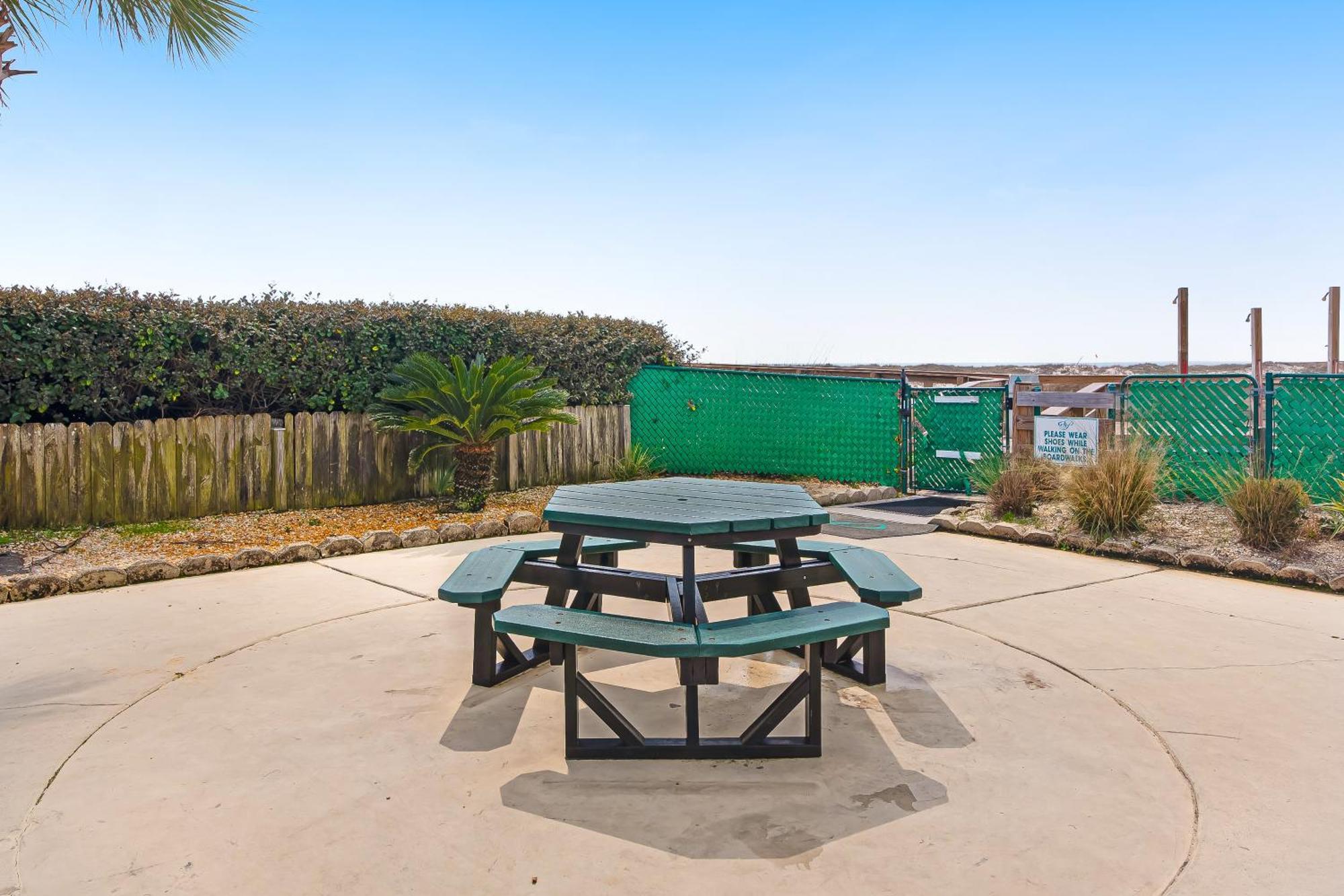 Apartment Plantation East Ii Gulf Shores