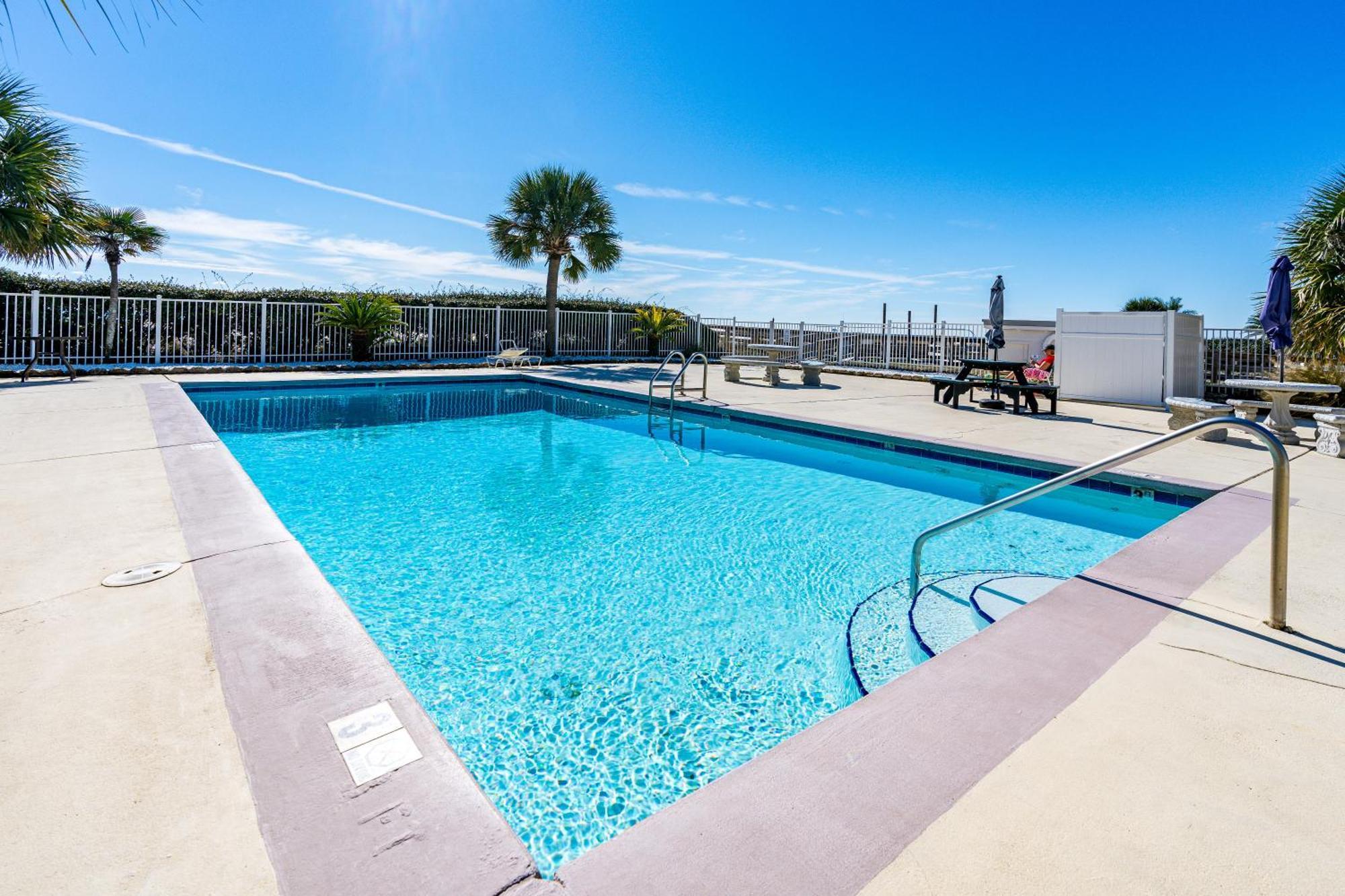 Apartment Plantation East Ii Gulf Shores